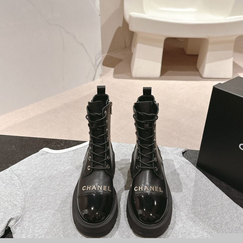 Ch*el boots